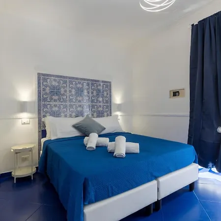 Hotel Maison Bleau